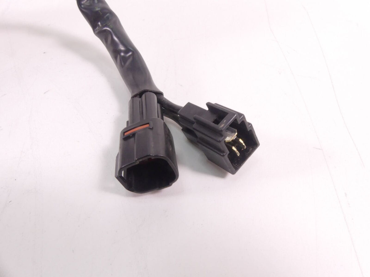 2018 Suzuki GSXR750 Rectifier Voltage Regulator 32800-47H00 {{ shop.shopifyCountryName }} - Mototech271