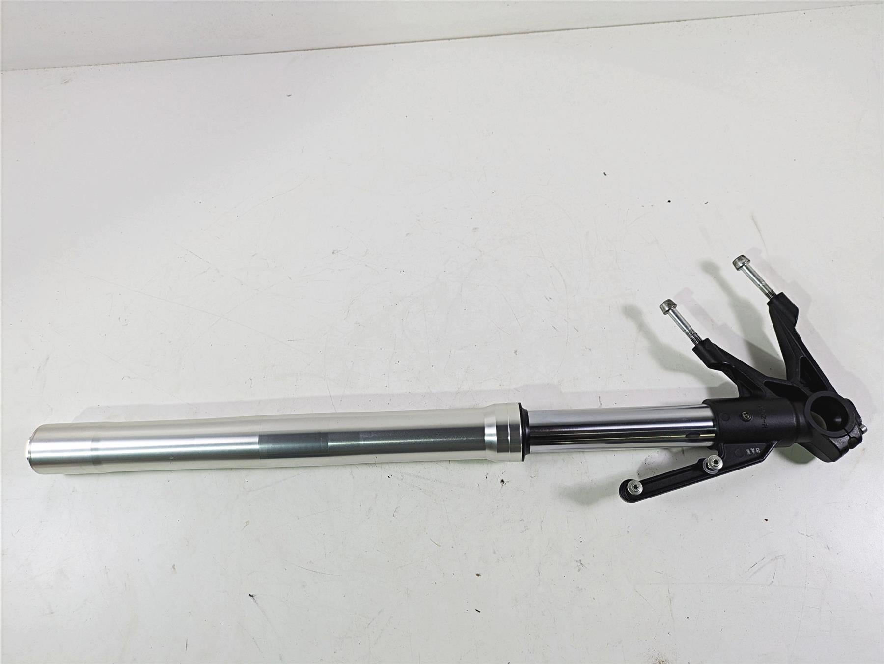 2013 Ducati Hyperstrada 821 Right Front Fork Leg - No Leaks 34420521A {{ shop.shopifyCountryName }} - Mototech271