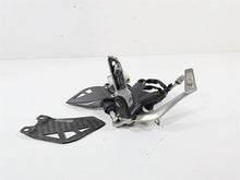Load image into Gallery viewer, 2022 Kawasaki ZX10R ZX1000 Ninja Right Foot Peg &amp; Brake Pedal Master 35063-1522
