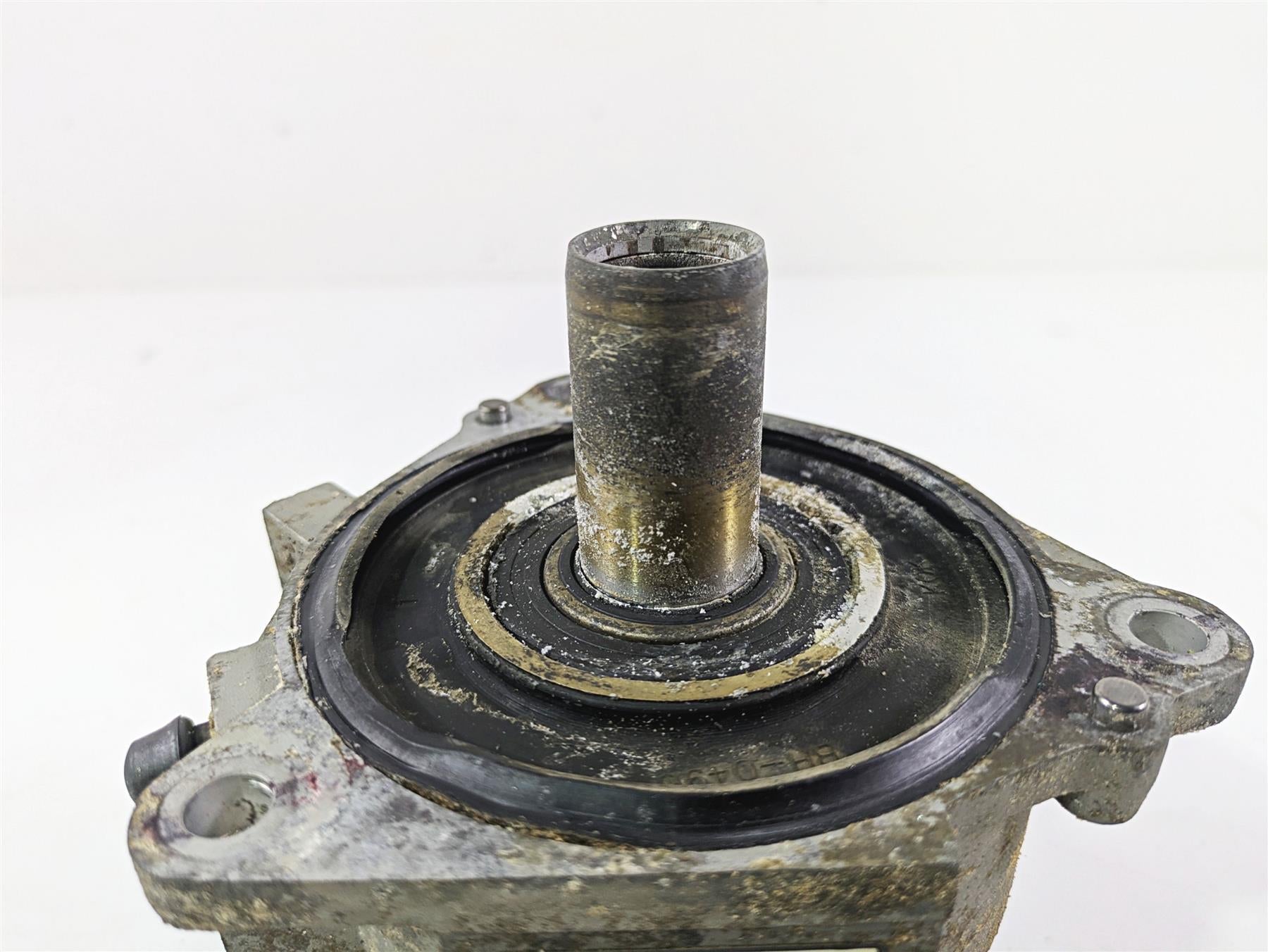 2019 Yamaha VX Cruiser HO 1800 Bearing Drive Shaft Rubber Mount 60E-R1323-00-00 {{ shop.shopifyCountryName }} - Mototech271