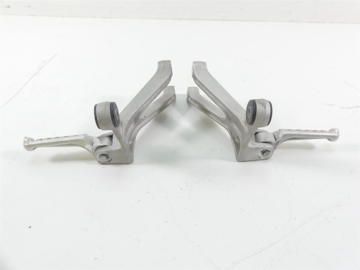 2004 Aprilia RSV 2 1000R Mille Rear Passenger Footpeg Set AP8134786 AP8134830 {{ shop.shopifyCountryName }} - Mototech271