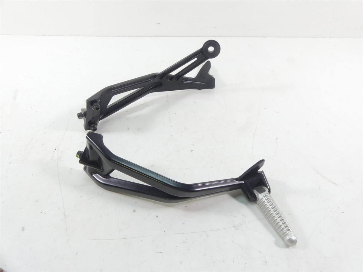 2013 Ducati Streetfighter 848 Rear Passenger Footpeg Foot Peg Set 82411561A {{ shop.shopifyCountryName }} - Mototech271