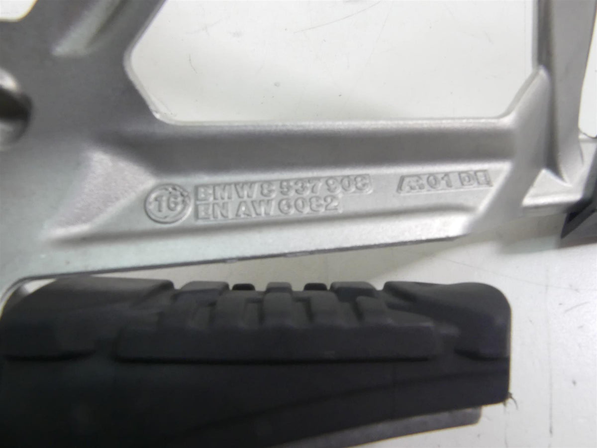 2017 BMW R1200GS GSW K50 Rear Passenger Footpeg Foot Peg Set 46718537907 {{ shop.shopifyCountryName }} - Mototech271