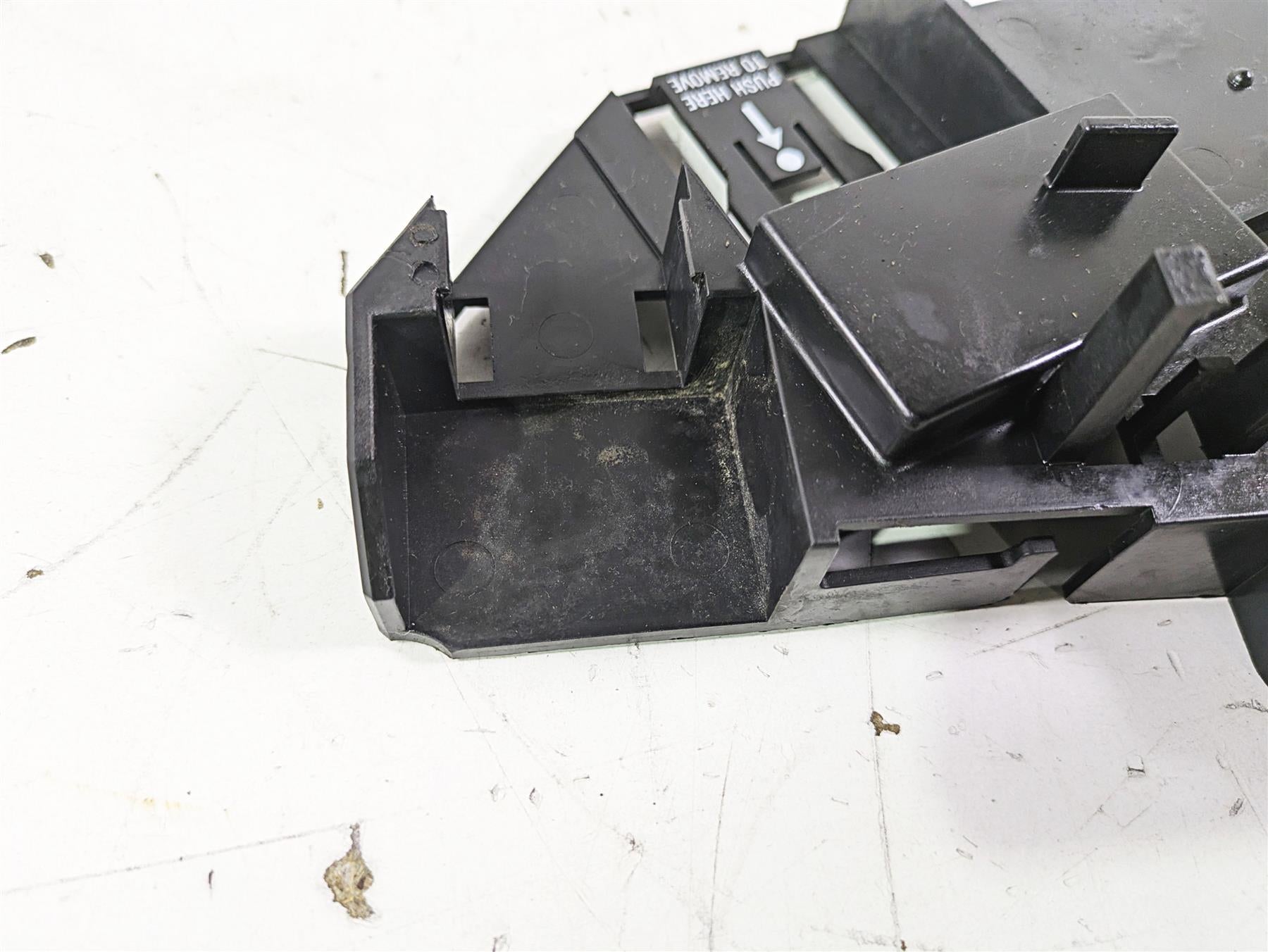 2003 Harley Touring FLHTCUI E-Glide 100th Ecm Electric Plastic Holder 70348-02 {{ shop.shopifyCountryName }} - Mototech271