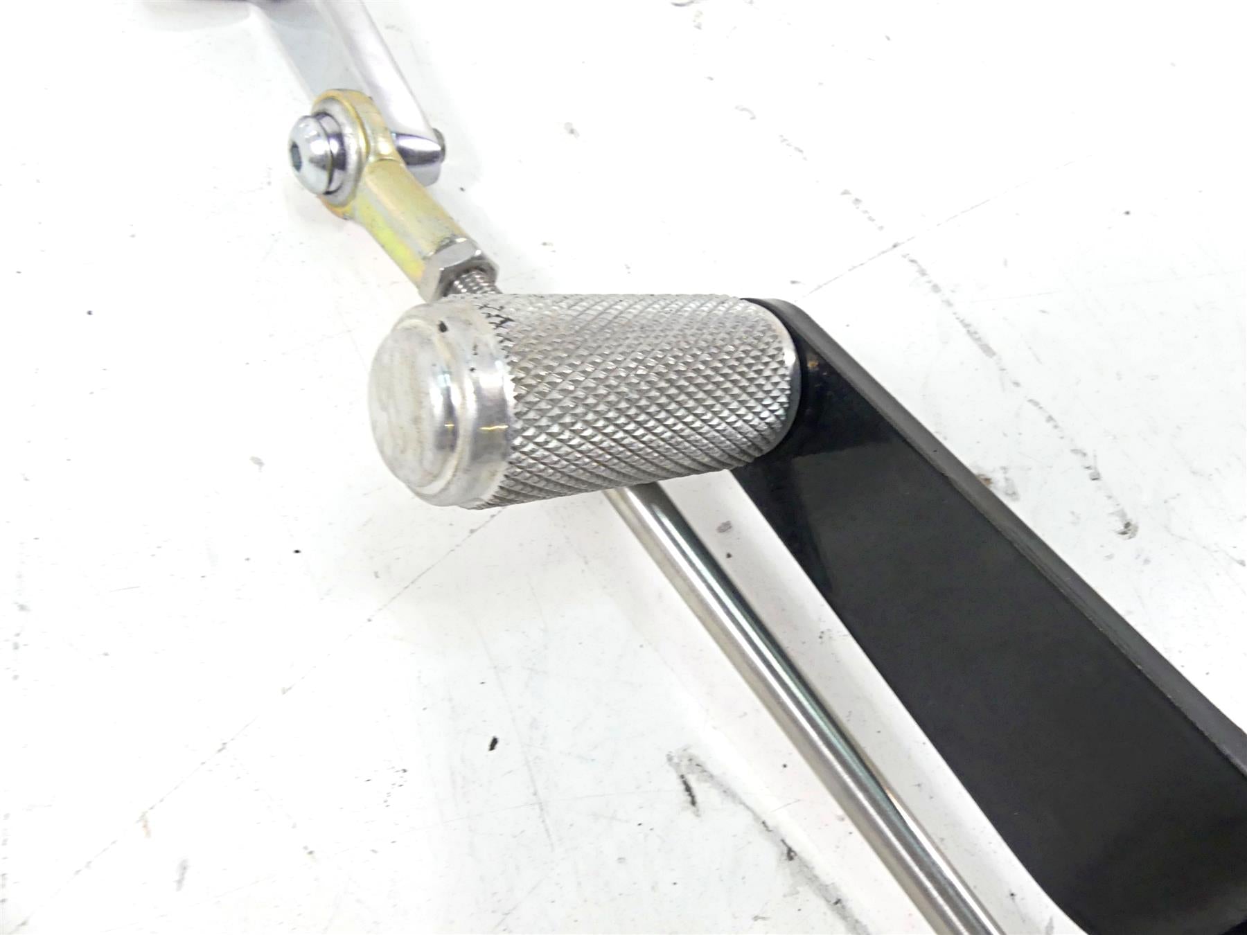 1997 Harley Sportster XL1200 C Front Control Footpeg Shifter Brake Pedal Set {{ shop.shopifyCountryName }} - Mototech271