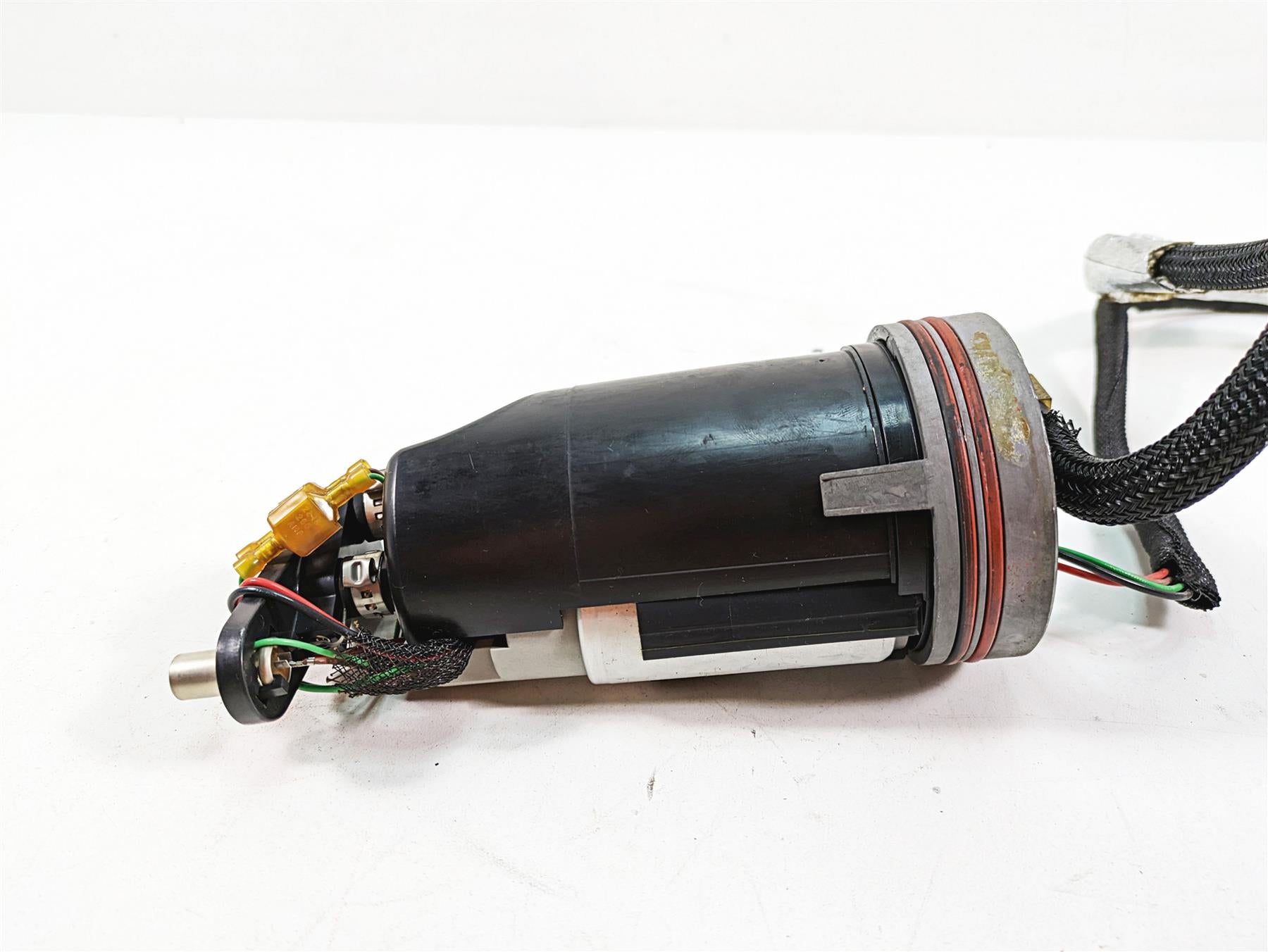 2008 Buell 1125 R Fuel Gas Petrol Pump 19k - Tested P0130.1AMJ {{ shop.shopifyCountryName }} - Mototech271