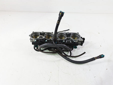 2008 Honda CBR1000RR SC59 Throttle Body Fuel Injectors 16400-MFL-671 {{ shop.shopifyCountryName }} - Mototech271