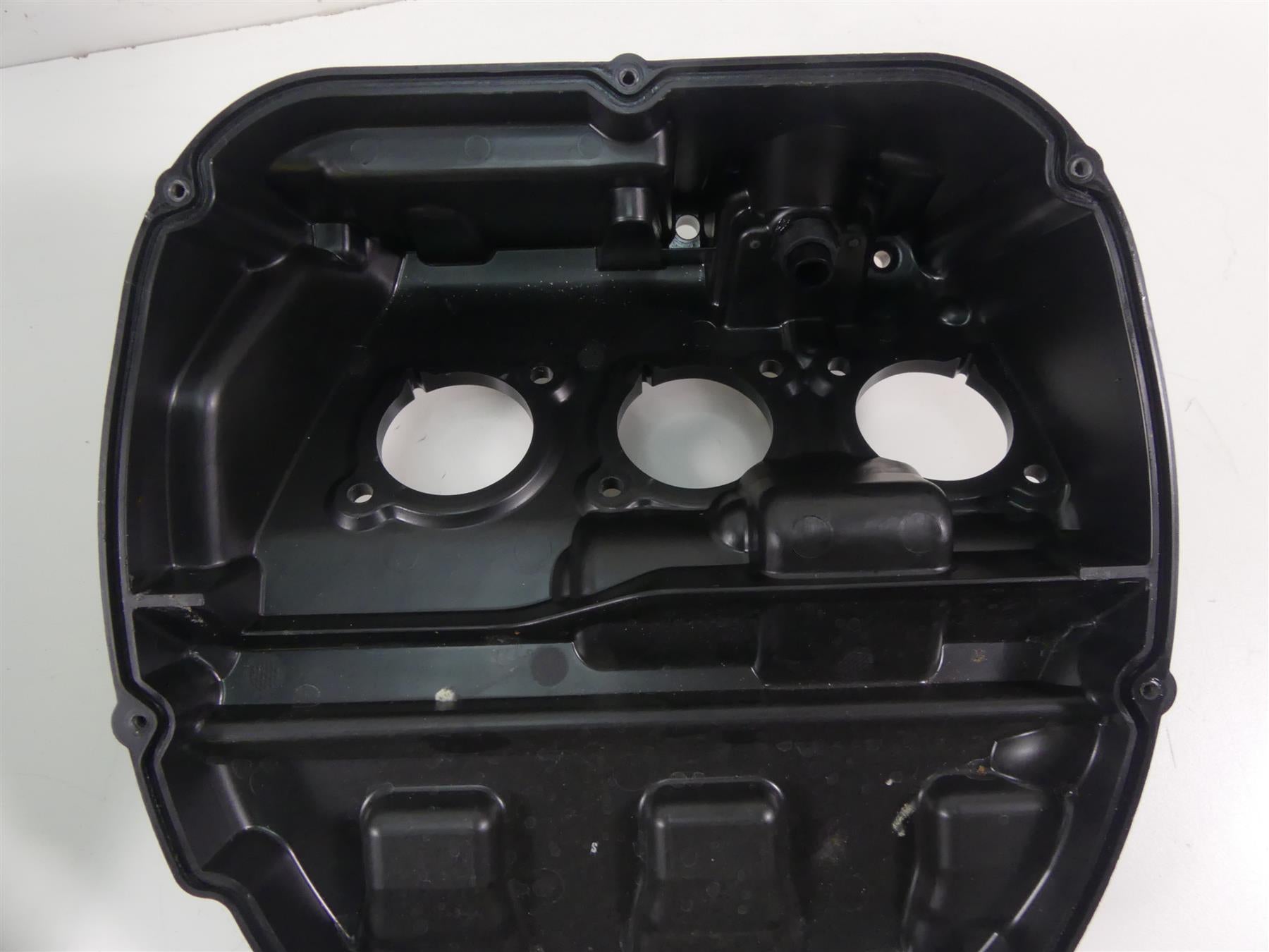 2020 Triumph Speed Triple RS 1050 Air Box Cleaner Breather Filter Set T2205575 {{ shop.shopifyCountryName }} - Mototech271