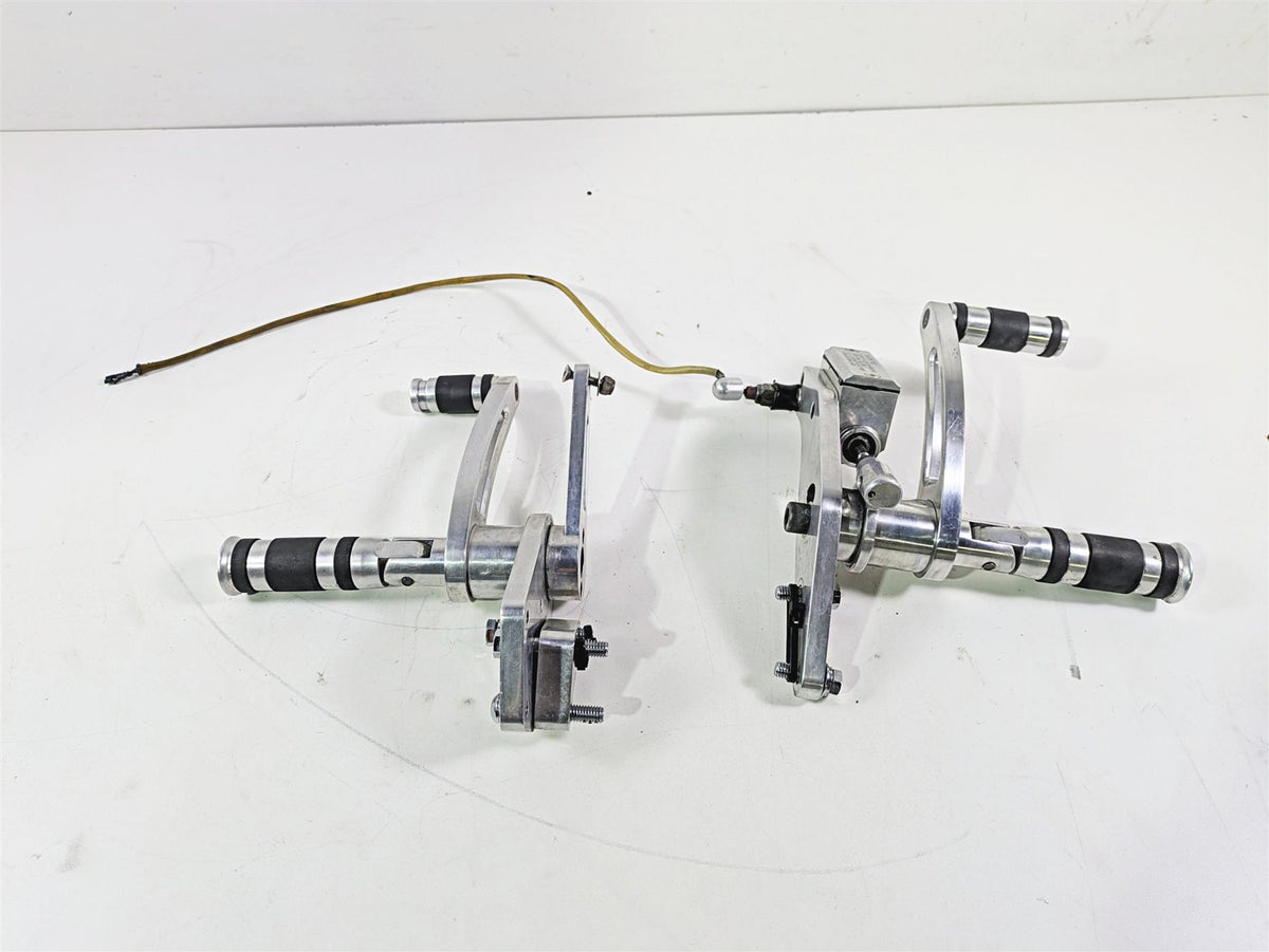 2002 Big Dog Pitbull Front Left Right Footpeg Master Cylinder Shifter Set {{ shop.shopifyCountryName }} - Mototech271