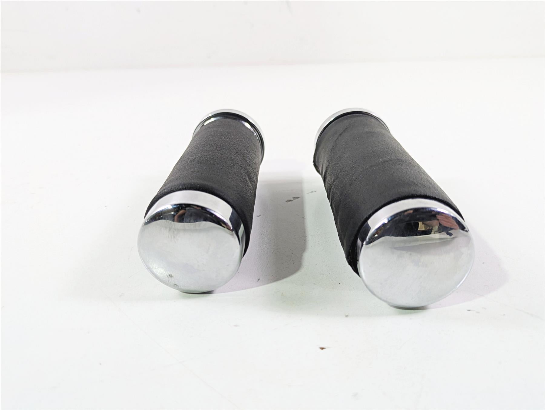 2008 Ultima Motorcycles Fat Bastard Left Right Hand Grip Set {{ shop.shopifyCountryName }} - Mototech271