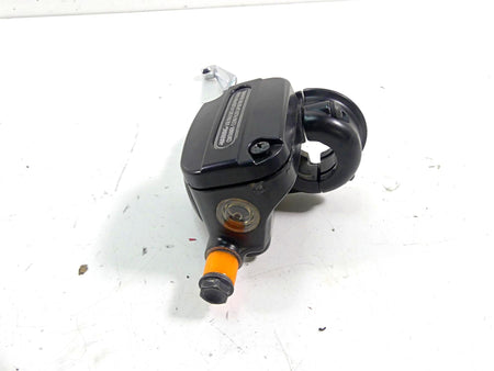2015 Harley Touring FLHXS Street Glide Front Brake Master Cylinder 44551-08F {{ shop.shopifyCountryName }} - Mototech271