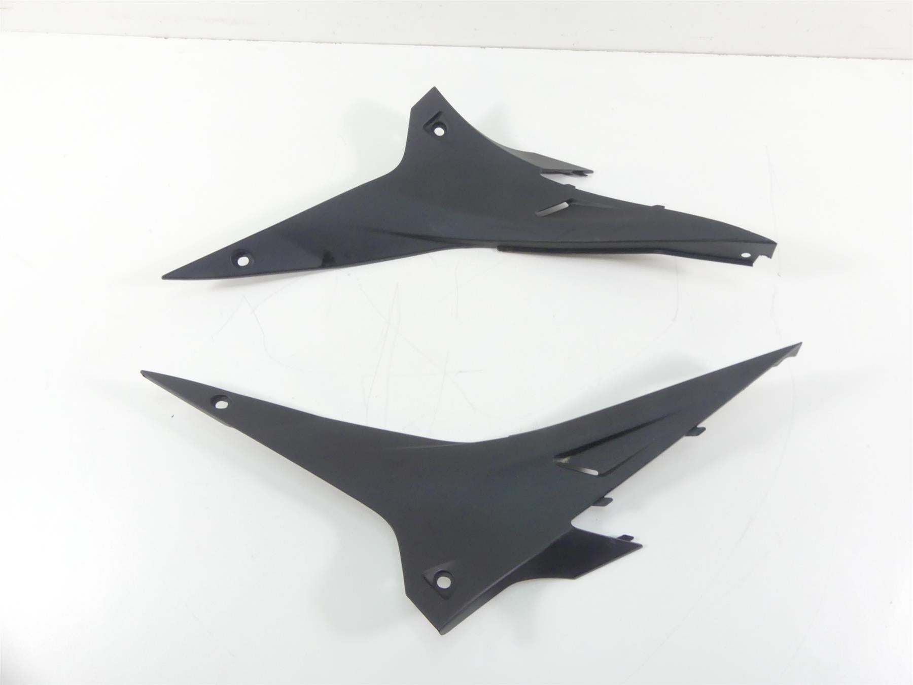 2019 Aprilia Tuono V4 RR Factory Under Seat Side Cover Fairing Cowl Set 2B003815 {{ shop.shopifyCountryName }} - Mototech271
