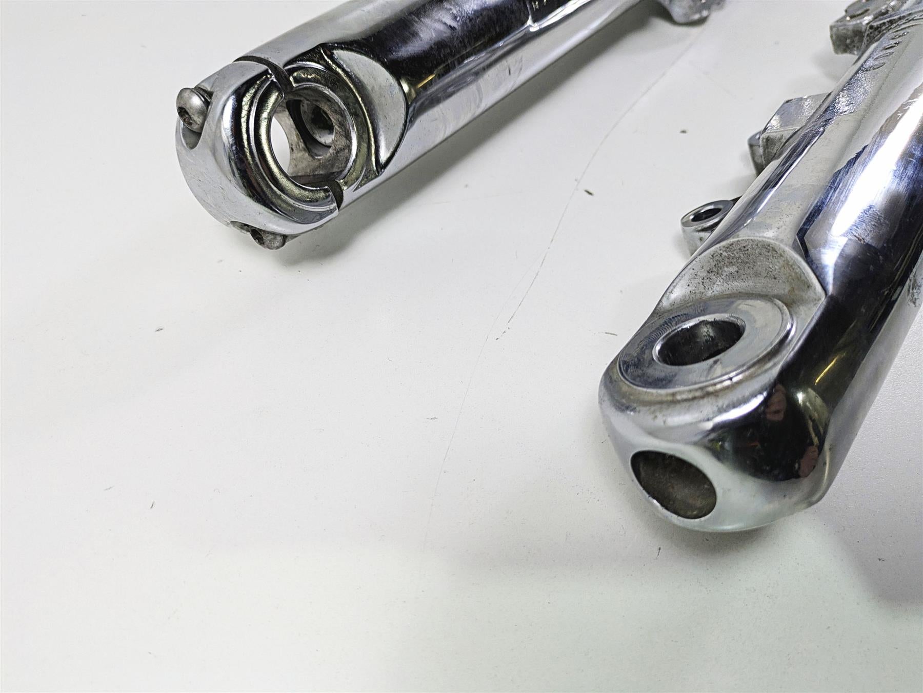 2007 Harley FXDWG Dyna Wide Glide Straight Chrome Front Fork Leg Set 47288-06A {{ shop.shopifyCountryName }} - Mototech271