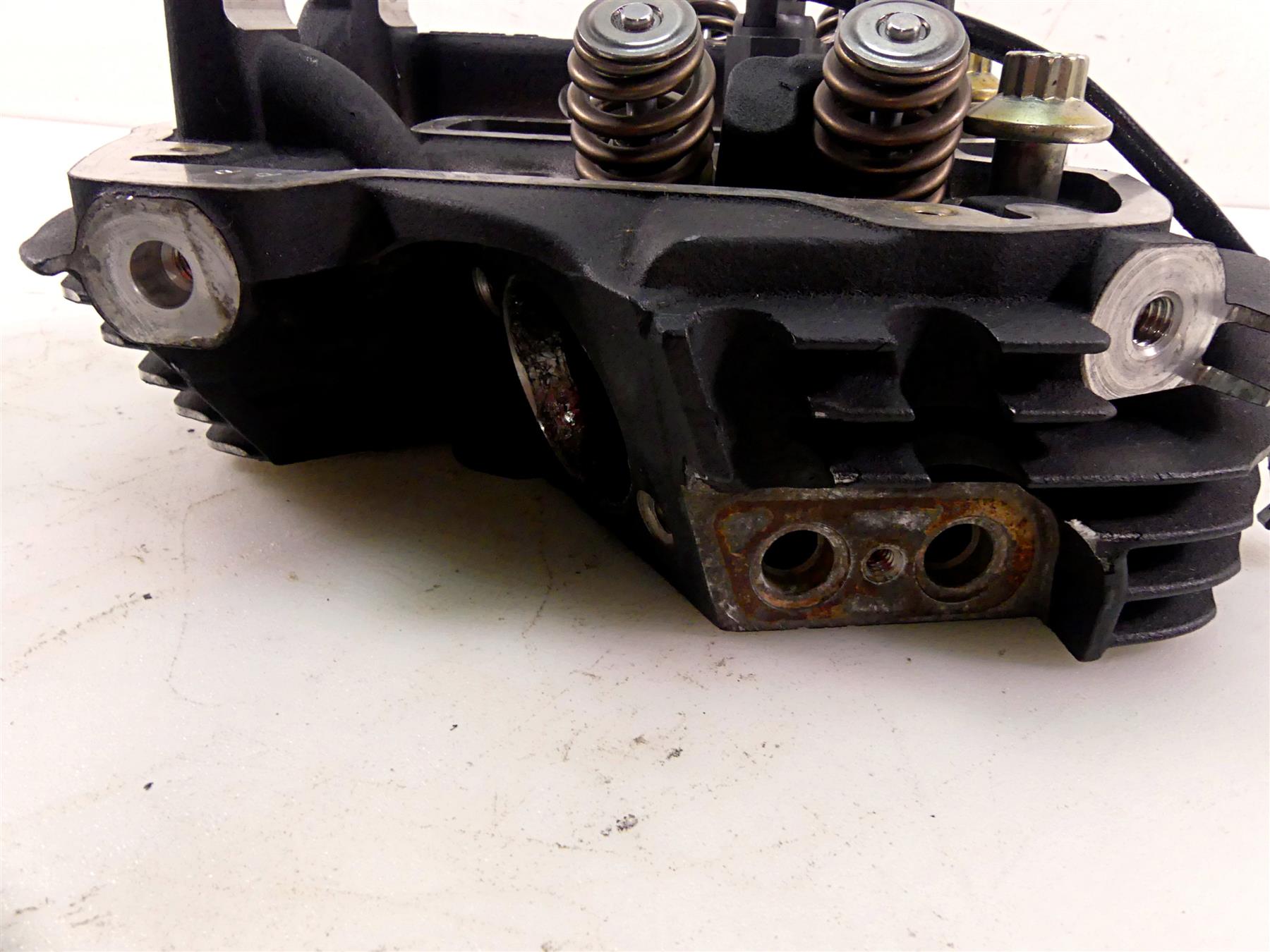 2021 Harley Softail FXBBS Street Bob Front Cylinder Head M8 114ci 16500393 16500500 {{ shop.shopifyCountryName }} - Mototech271
