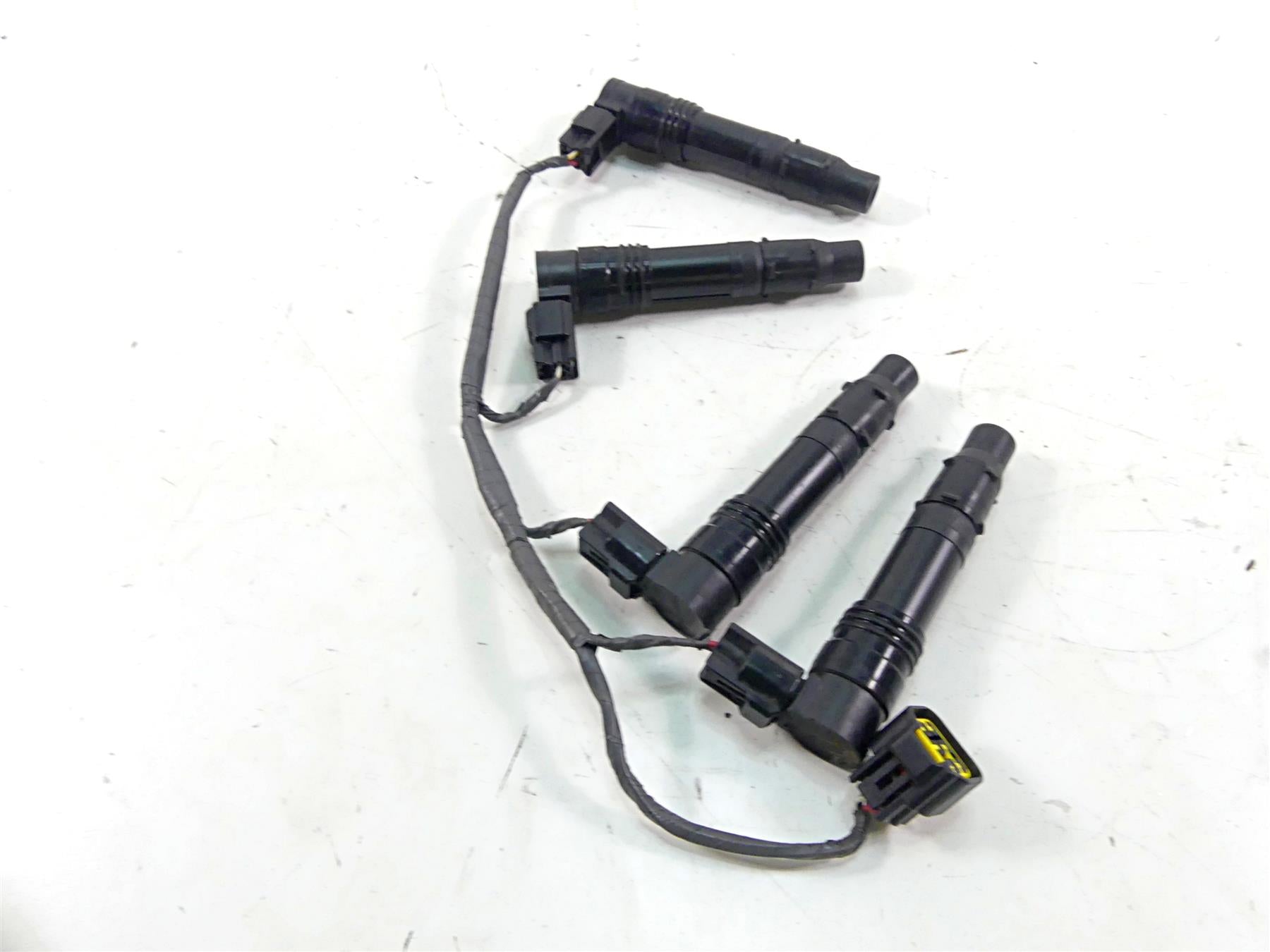 2010 Kawasaki ZX1400 ZX14 R Ninja Ignition Coils & Wiring Set 21171-0005 {{ shop.shopifyCountryName }} - Mototech271