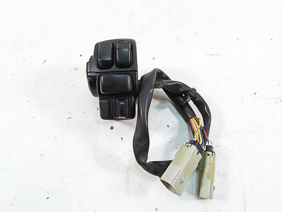 2011 Harley Touring FLHR Road King Left Hand Control Switch -Read 71684-06A {{ shop.shopifyCountryName }} - Mototech271