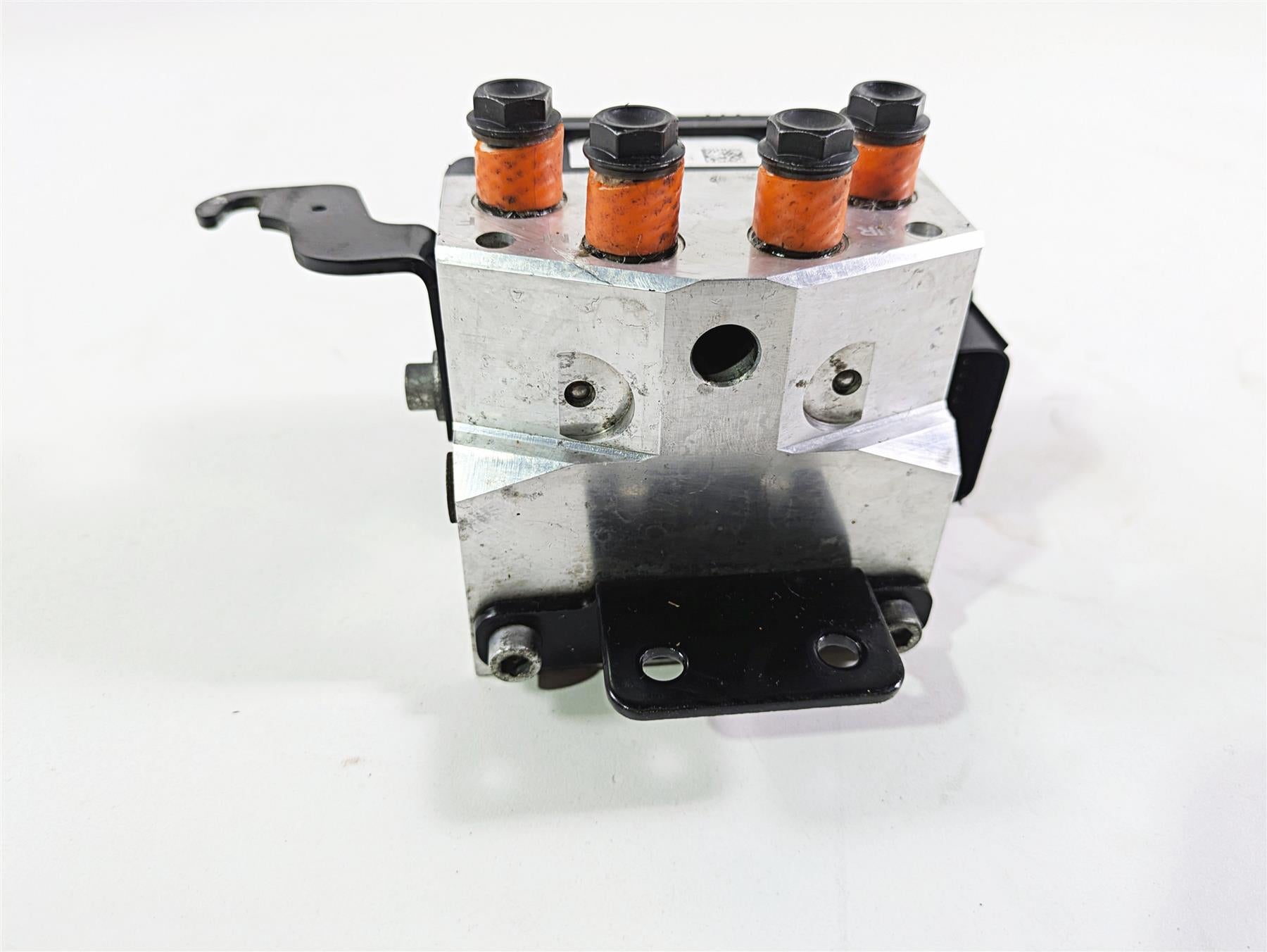 2016 Harley VRSCDX Night Rod Abs Brake Pump Module Unit 40664-08A {{ shop.shopifyCountryName }} - Mototech271