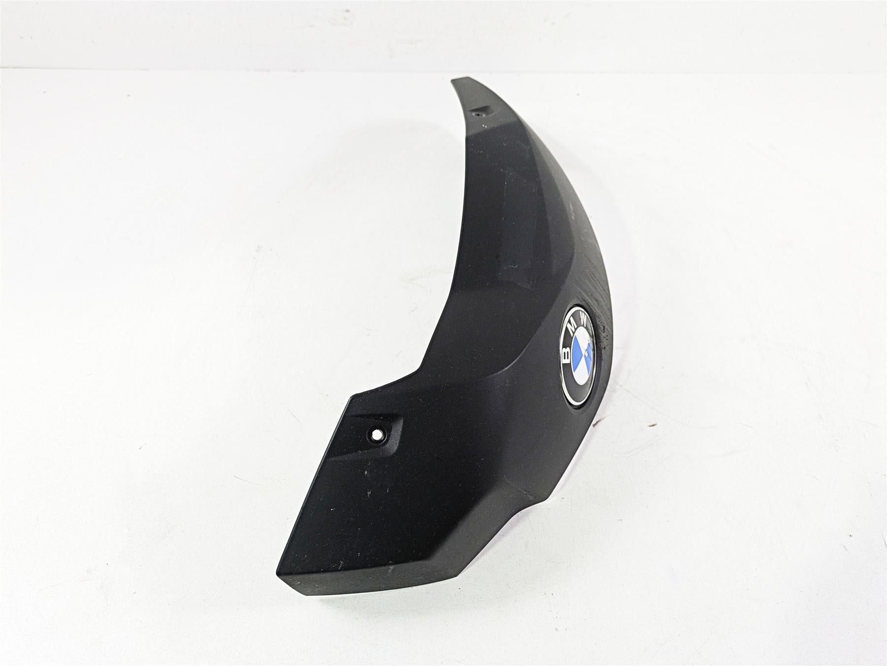 2009 BMW R1200GS K255 Adv Left Side Fuel Tank Cover & Emblem 46637706287 {{ shop.shopifyCountryName }} - Mototech271