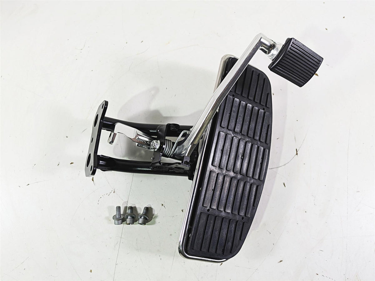 2014 Moto Guzzi California 1400 Touring Right Floorboard & Brake Pedal 887302 {{ shop.shopifyCountryName }} - Mototech271