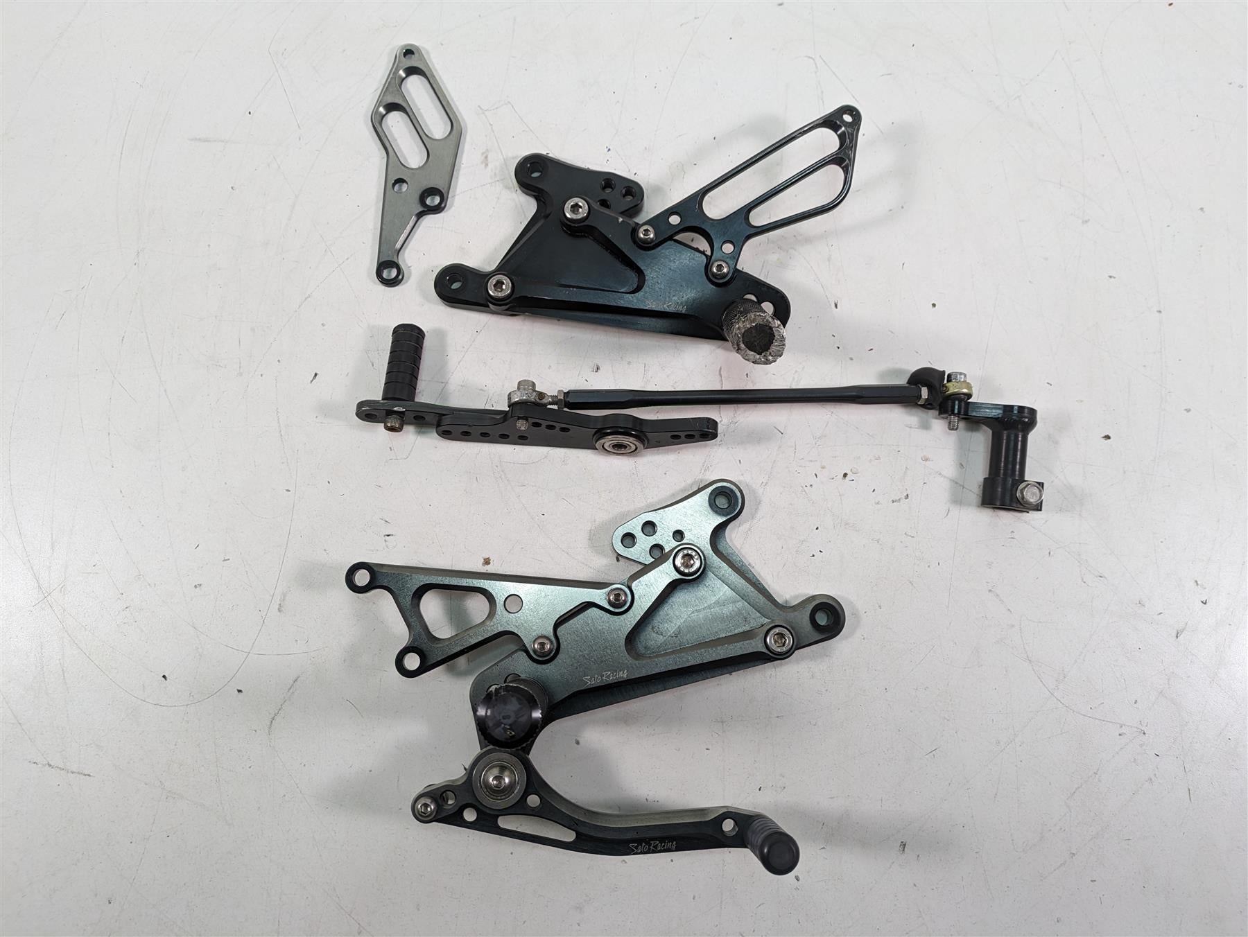 2007 Yamaha R1 YZFR1 Sato Racing Rear Set Footpeg Set -Read Y-R107RS-BK {{ shop.shopifyCountryName }} - Mototech271