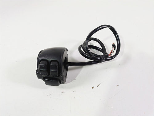 2014 Harley FLS Softail Slim Left Hand Control Turn Signal Switch 72949-12A | Mototech271