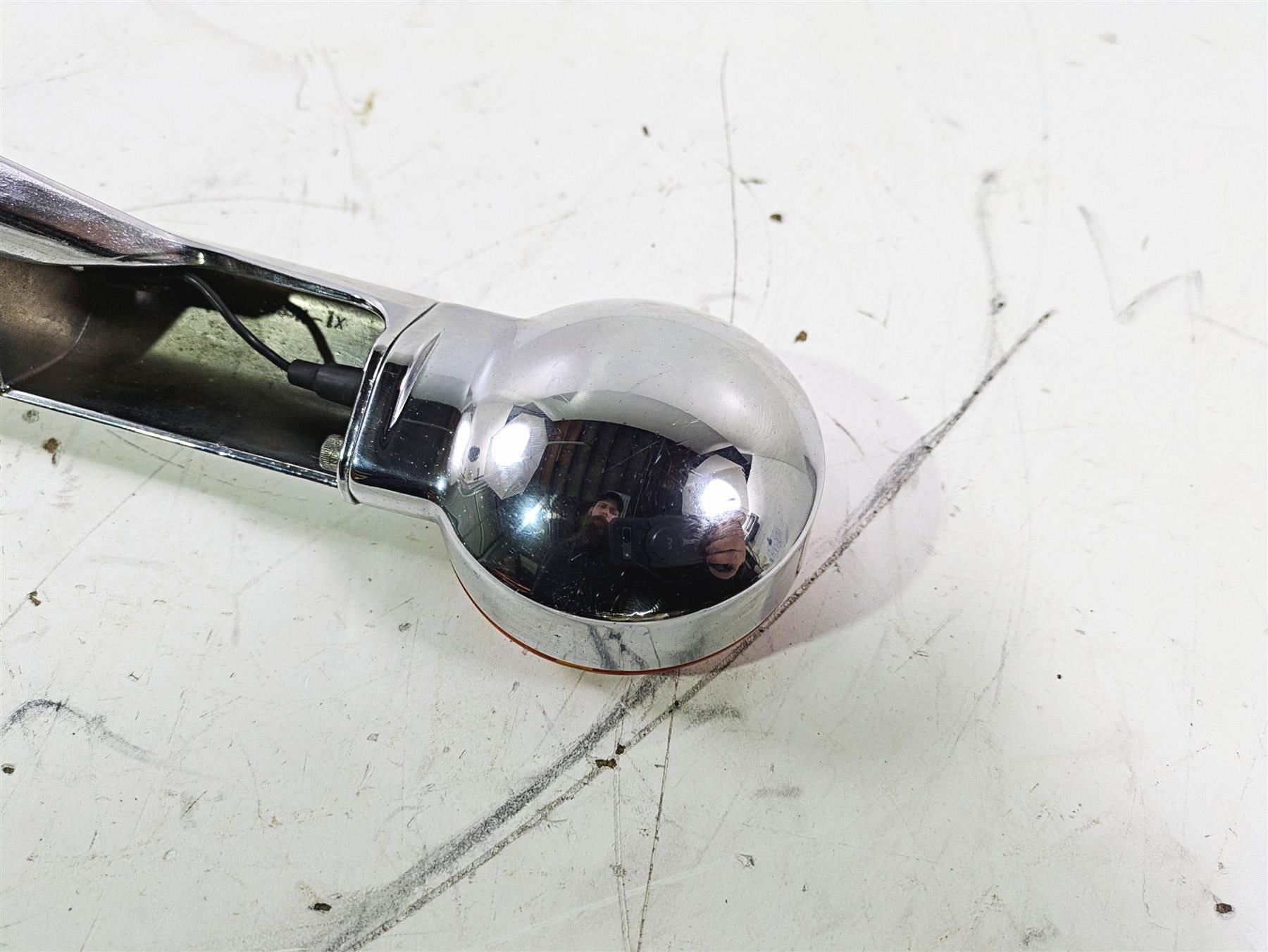 1992 Harley FLSTC Softail Heritage Rear Turn Signal Blinker Bar Set 68510-74C {{ shop.shopifyCountryName }} - Mototech271