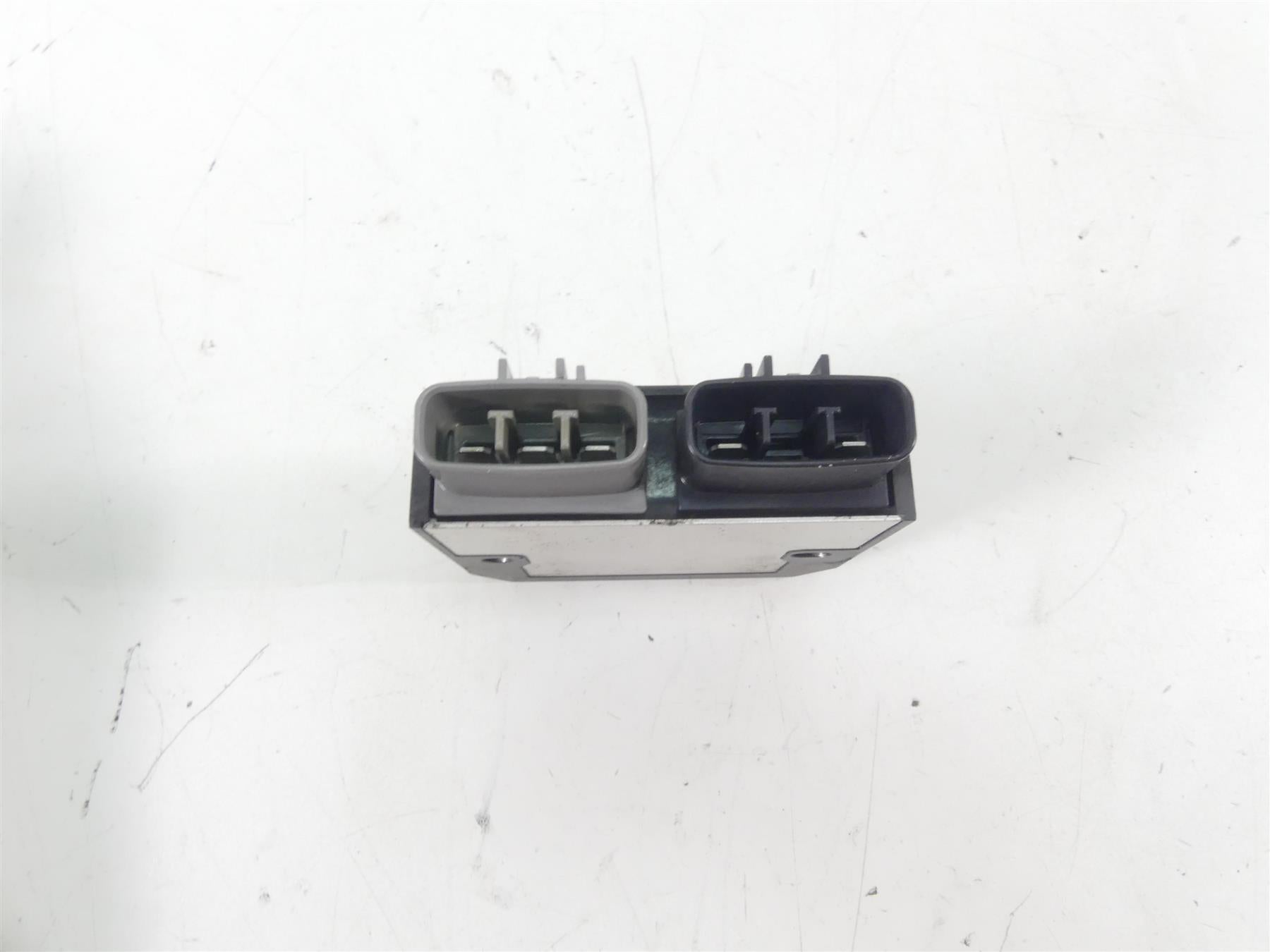 2017 BMW R1200GS GSW K50 Rectifier Voltage Regulator FH020AA 12318523367 {{ shop.shopifyCountryName }} - Mototech271