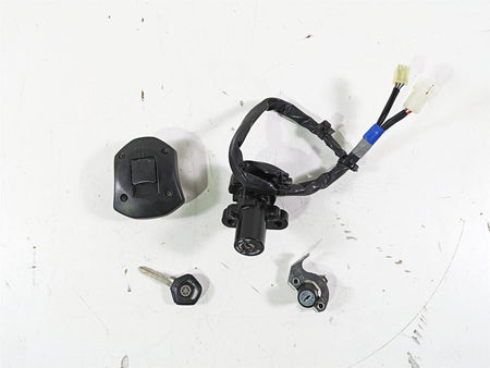 2021 Yamaha Tenere 700 XTZ7 Ignition Switch Key Lock Set BAU-82501-00-00 {{ shop.shopifyCountryName }} - Mototech271