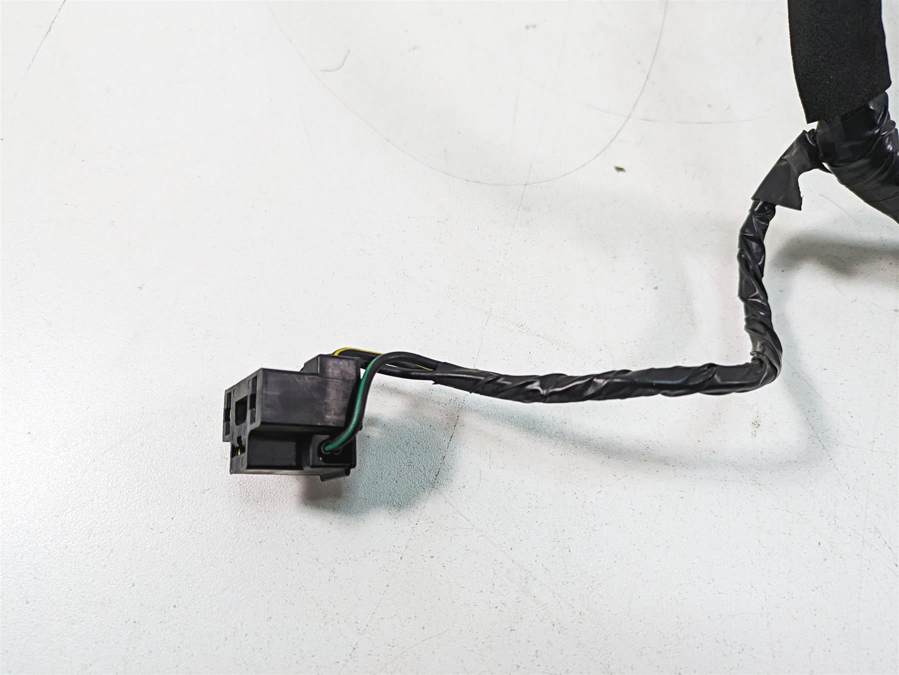 2002 Yamaha FZ1 FZS1000 Fazer Headlight Gauges Wiring Harness 5LV-84359-11-00 {{ shop.shopifyCountryName }} - Mototech271