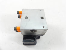 Load image into Gallery viewer, 2012 Harley Touring FLHX Street Glide Abs Brake Pump Unit Module 40601-08 | Mototech271
