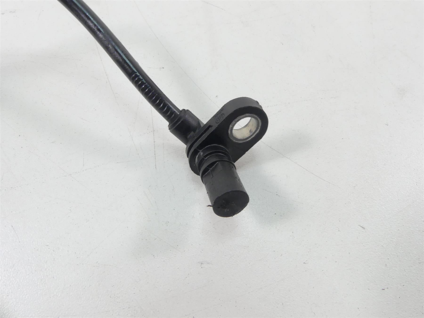 2020 Suzuki GSX1300 R Hayabusa Rear Abs Brake Wheel Speed Sensor 65710-15H10 {{ shop.shopifyCountryName }} - Mototech271
