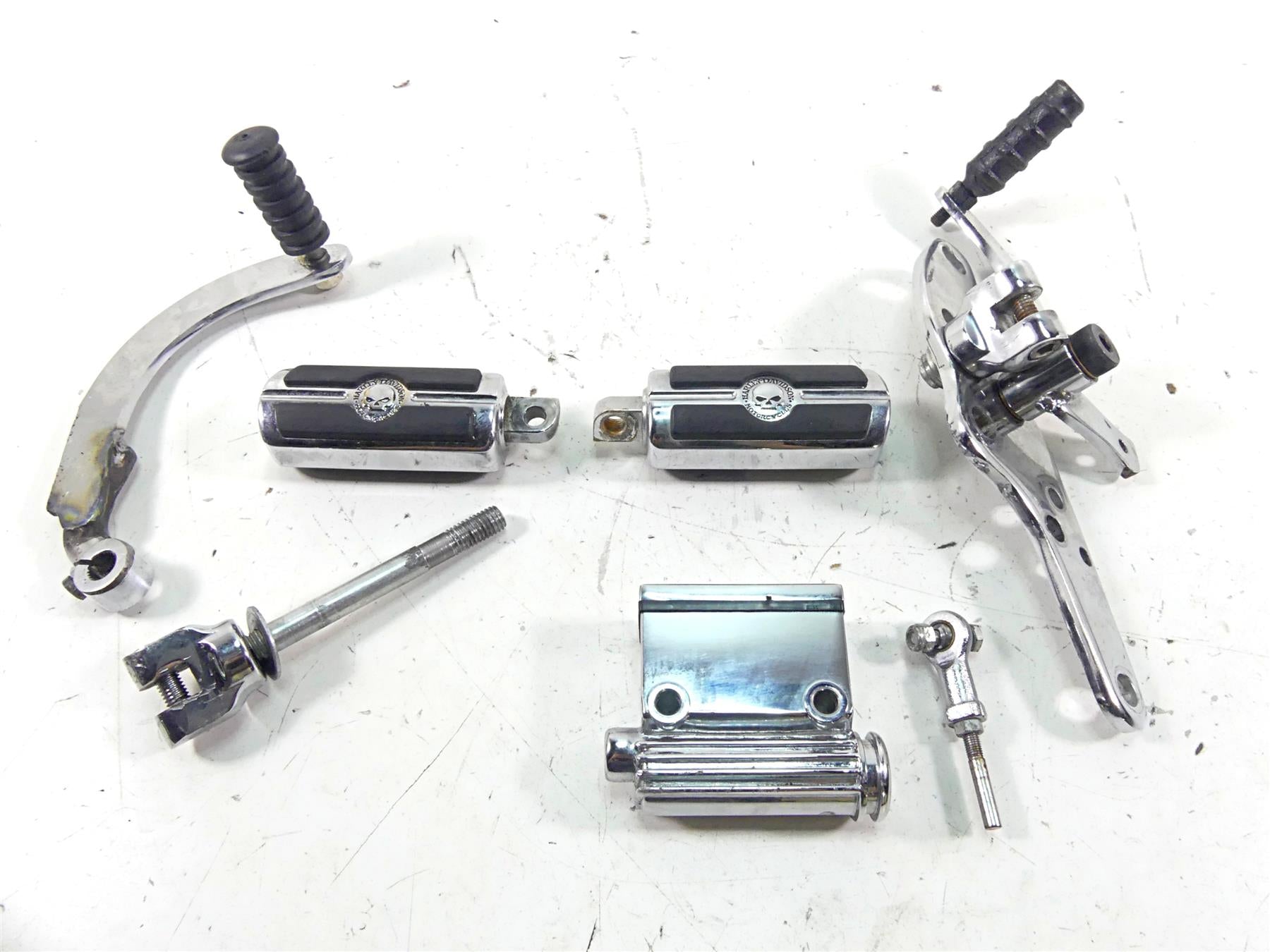 1979 Harley Sportster XLS1000 Roadster Footpeg Rear Master Shifter Brake Pedal | Mototech271