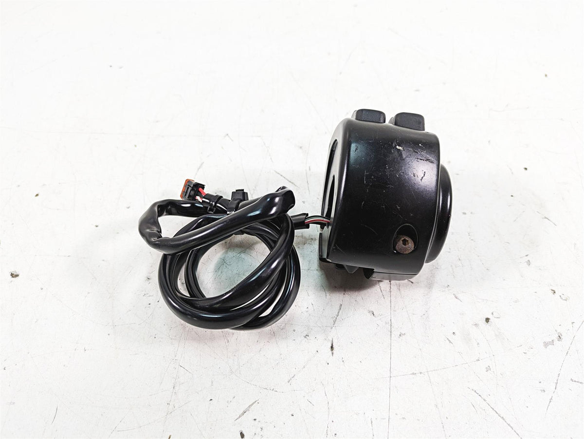 2017 Harley XL883 N Sportster Iron Left Hand Turn Signal Control Switch 71500117 {{ shop.shopifyCountryName }} - Mototech271