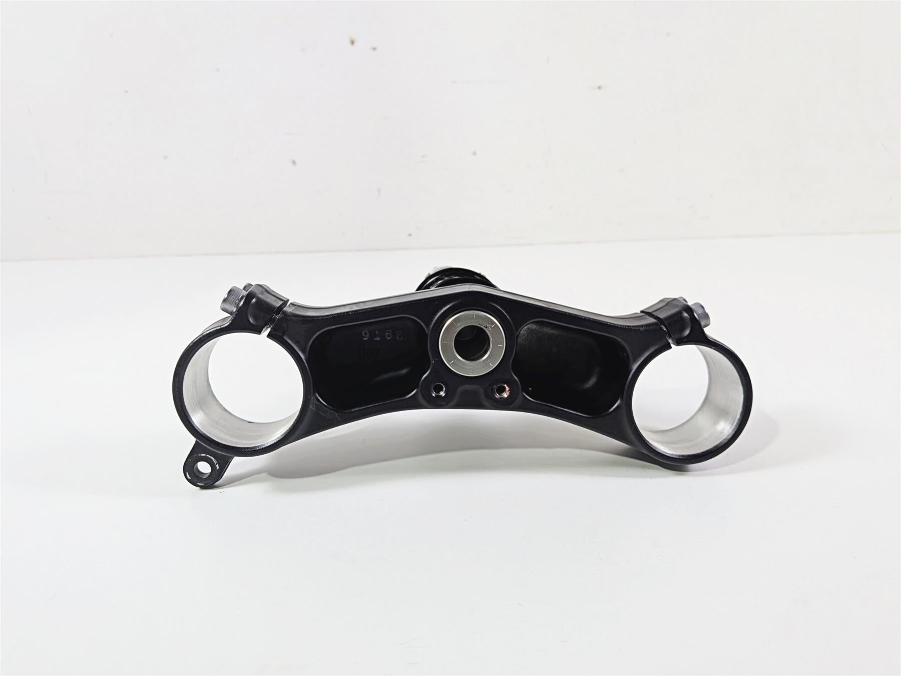 2023 Yamaha MT10 MTN1000 Lower Triple Tree Steering Clamp B5Y-23340-00-00 {{ shop.shopifyCountryName }} - Mototech271
