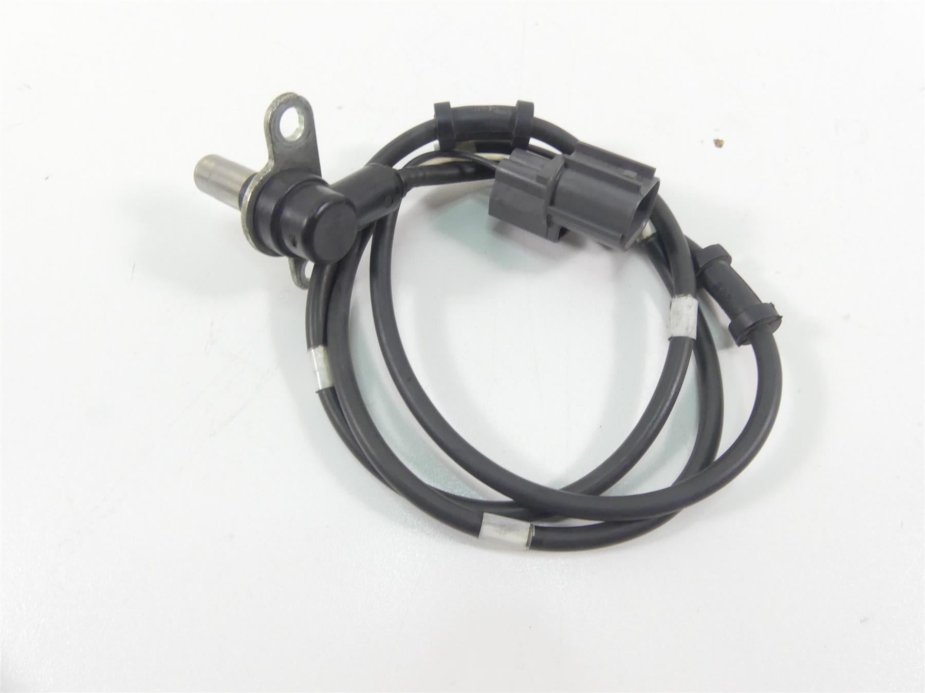 2012 Kawasaki ZX1400 ZX14R Ninja Rear Wheel Speed Sensor 21176-0060 {{ shop.shopifyCountryName }} - Mototech271