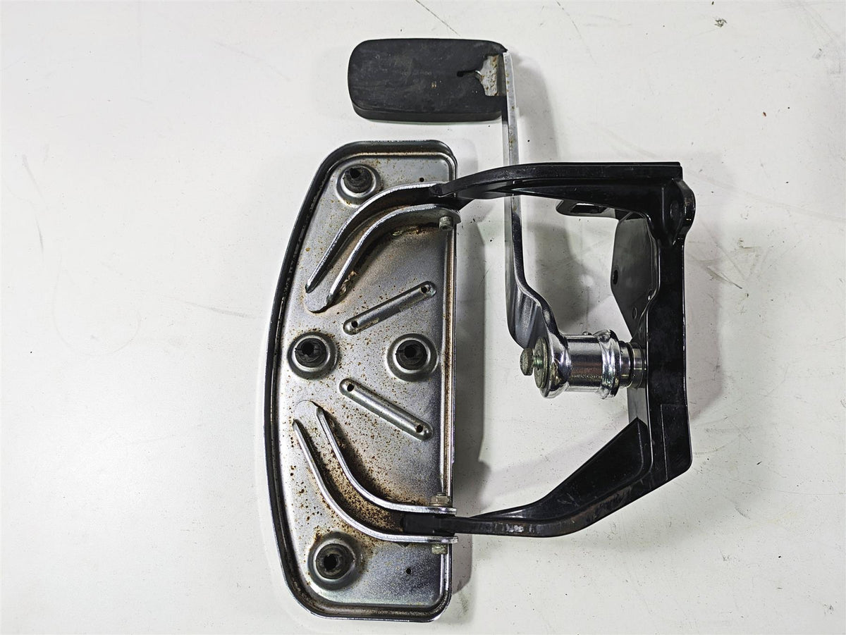 2003 Harley FLSTC Softail Heritage 100th Front Right Floorboard Set 50600026 {{ shop.shopifyCountryName }} - Mototech271