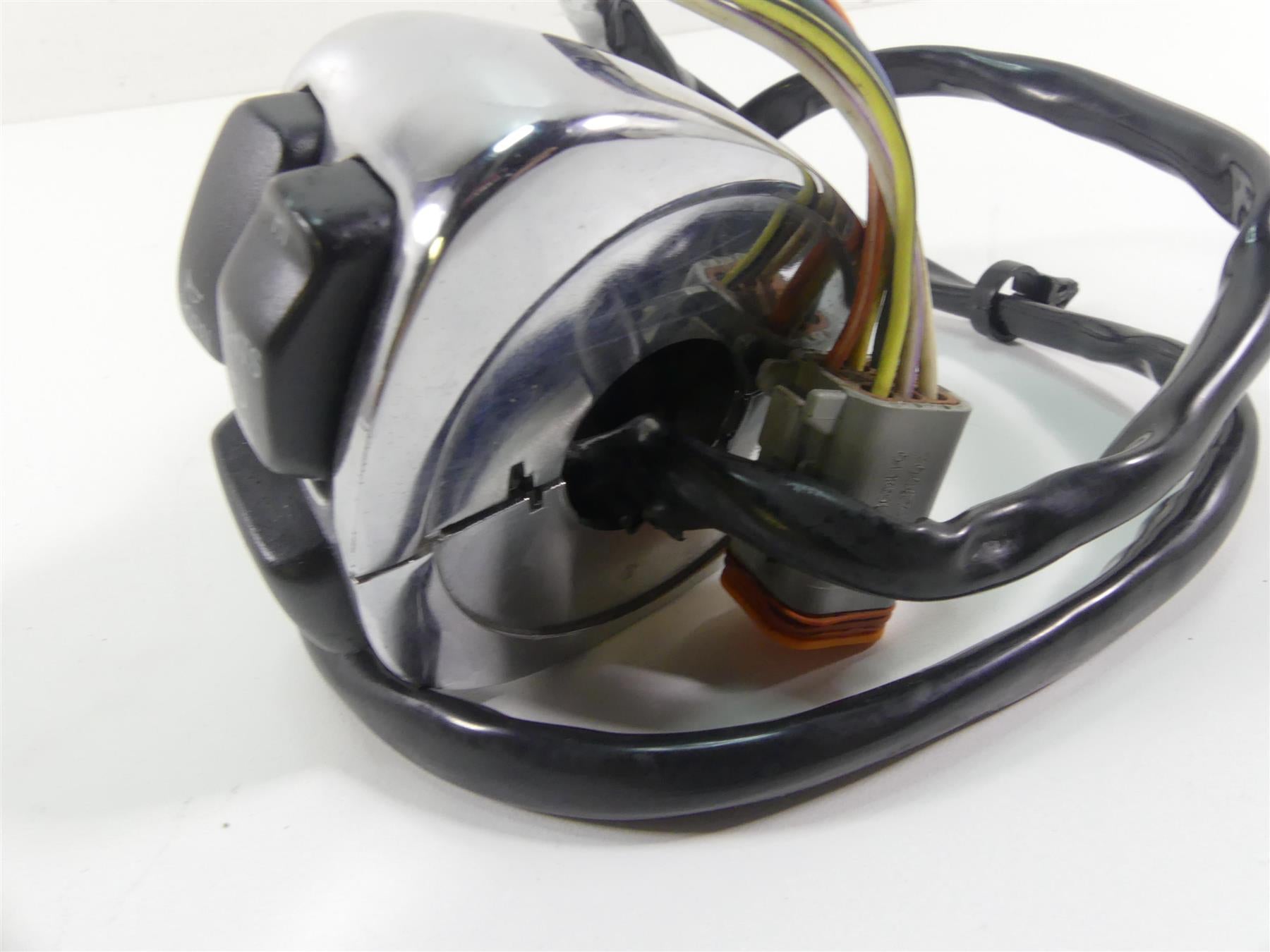 1999 Harley Dyna FXDL Low Rider Left Hand Chrome Control Switch 71682-06A {{ shop.shopifyCountryName }} - Mototech271