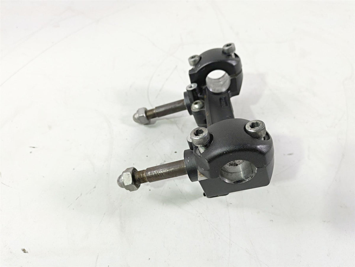 2008 Yamaha XVS1300 V-Star Tourer Handlebar Riser Holder 3D8-23442-00-00 {{ shop.shopifyCountryName }} - Mototech271