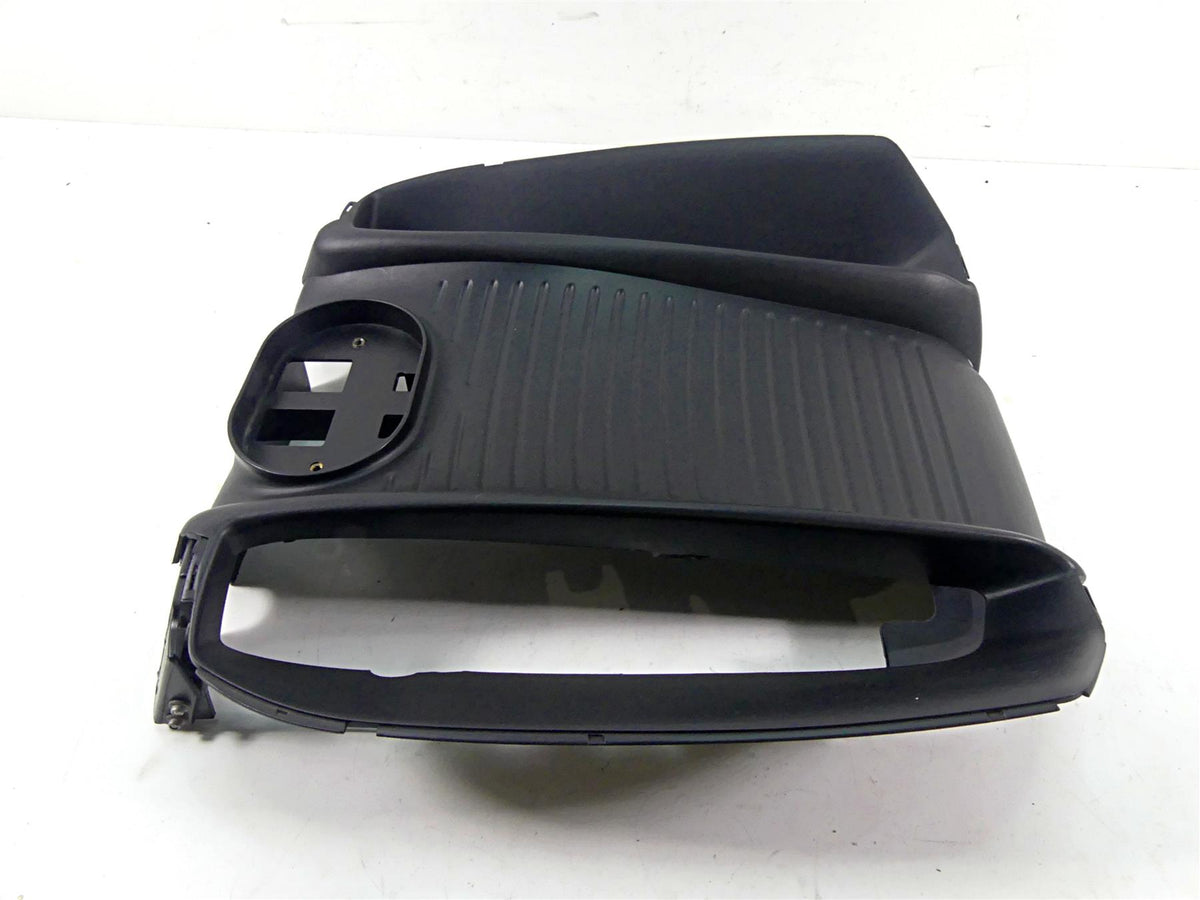 2015 Harley VRSCF Muscle V-Rod Radiator Center Cover Fairing 26826-09 {{ shop.shopifyCountryName }} - Mototech271