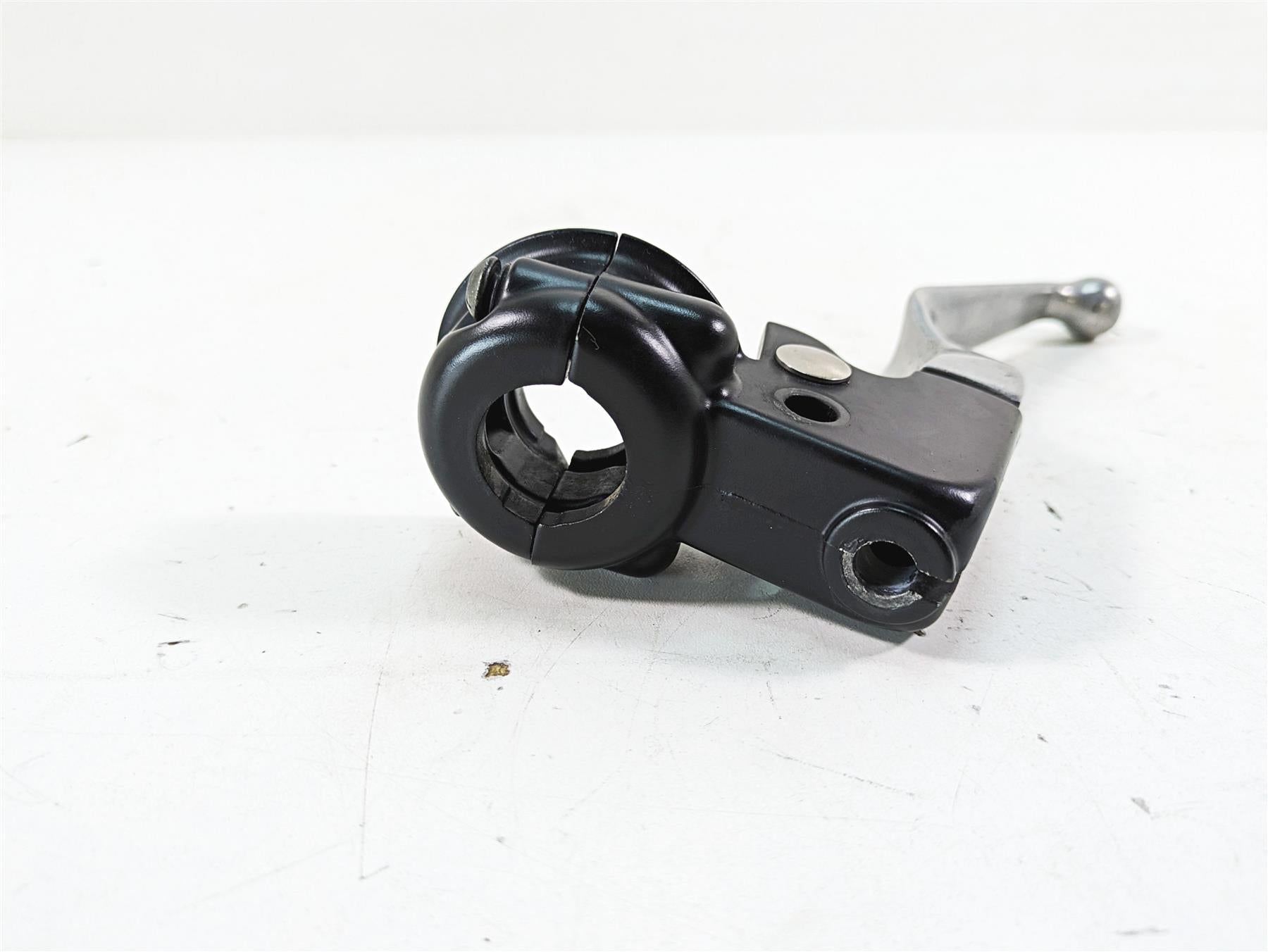 2013 Harley Softail FLSTC Heritage Classic Clutch Perch & Lever Set 38608-96 {{ shop.shopifyCountryName }} - Mototech271