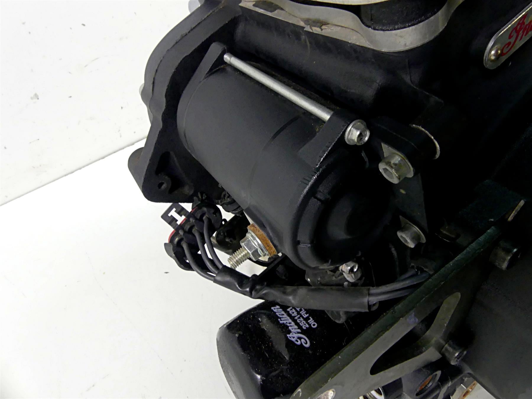 2019 Indian Chieftain Classic Running Engine 111ci Thunderstroke - Video 1205727 {{ shop.shopifyCountryName }} - Mototech271