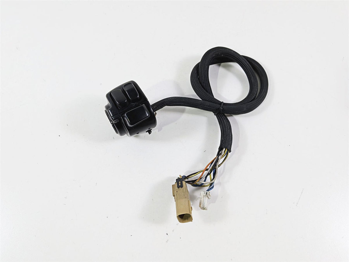 2007 Harley Dyna FXDB Street Bob Left Hand Control Switch - Read 71685-06A {{ shop.shopifyCountryName }} - Mototech271