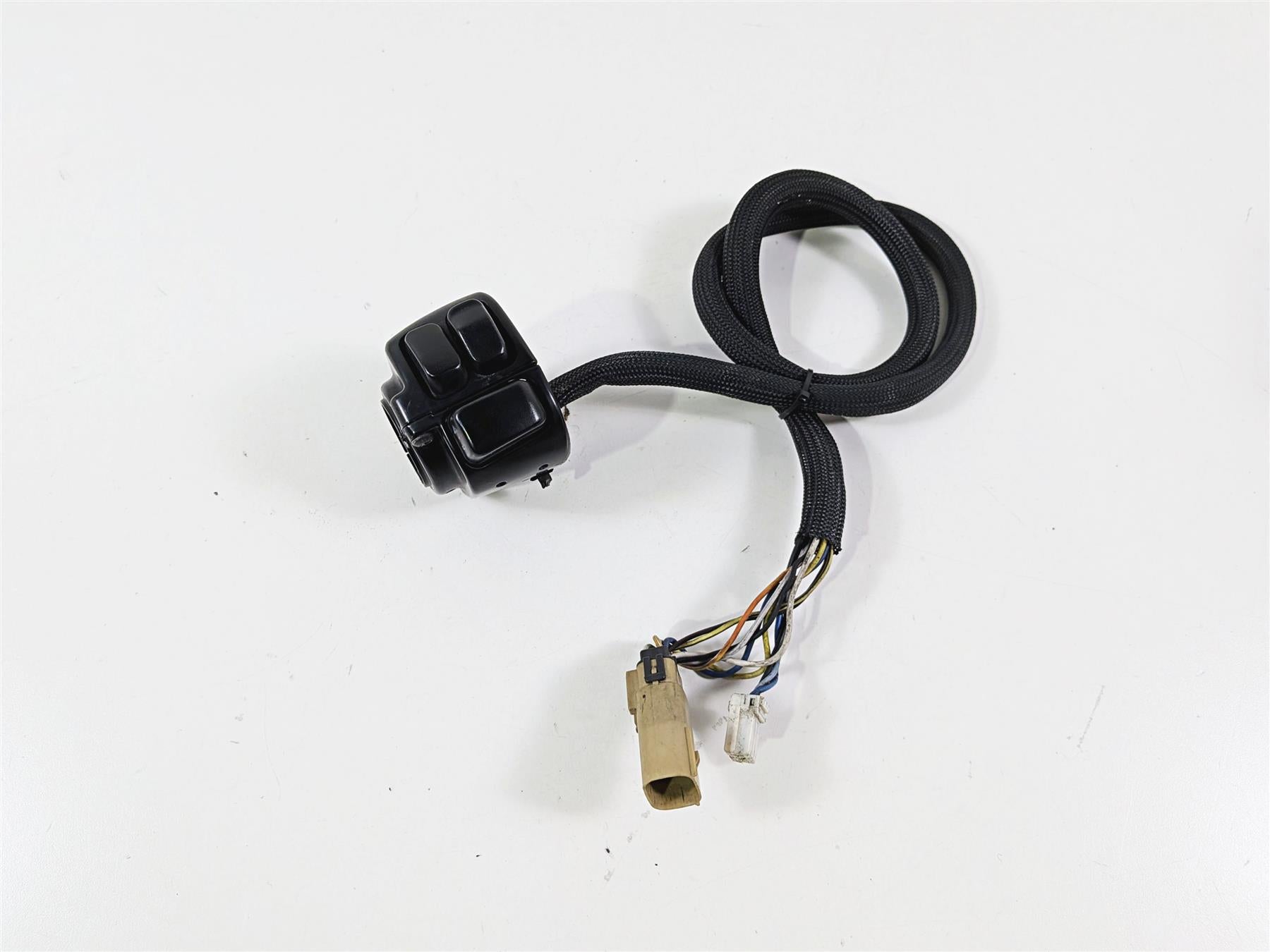 2007 Harley Dyna FXDB Street Bob Left Hand Control Switch - Read 71685-06A {{ shop.shopifyCountryName }} - Mototech271