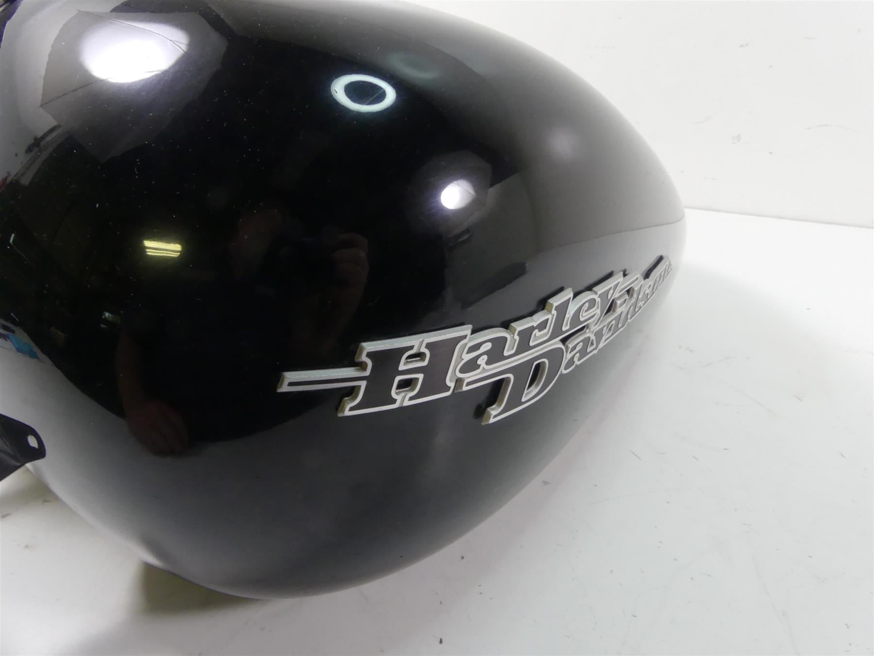 2012 Harley Touring FLHX Street Glide Nice Vivid Black Fuel Gas Tank 61356-08 {{ shop.shopifyCountryName }} - Mototech271