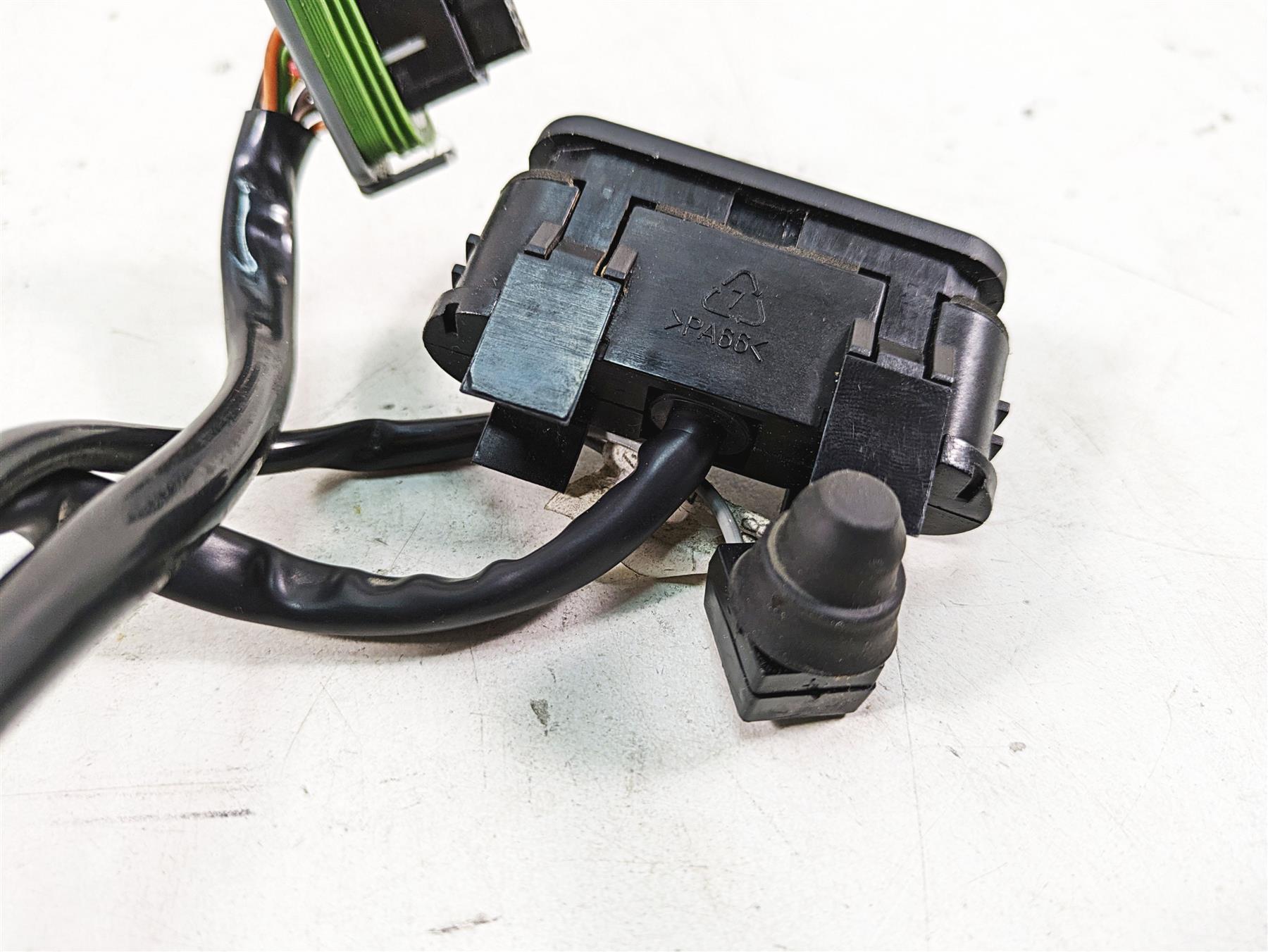2007 Harley Sportster XL1200 C Instrument Indicator Lights Cluster 68814-04A {{ shop.shopifyCountryName }} - Mototech271