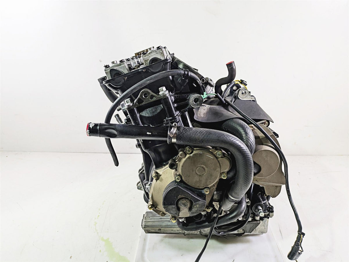 2005 Kawasaki ZX1000 ZX10R Ninja Engine Motor Crankcase - Read 14001-0058 {{ shop.shopifyCountryName }} - Mototech271