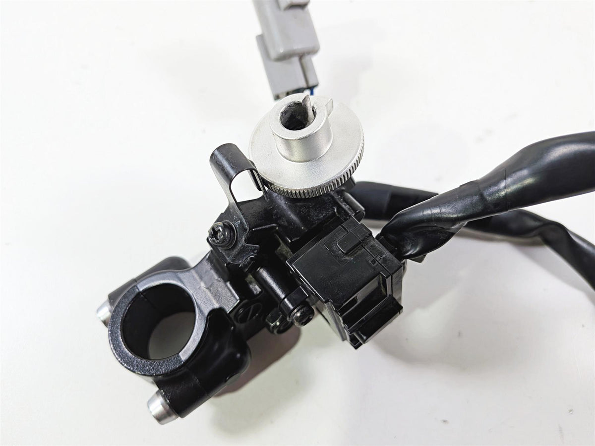 2022 Kawasaki ZX10R ZX1000 Ninja Clutch Perch & Safety Switch 46076-0184 {{ shop.shopifyCountryName }} - Mototech271