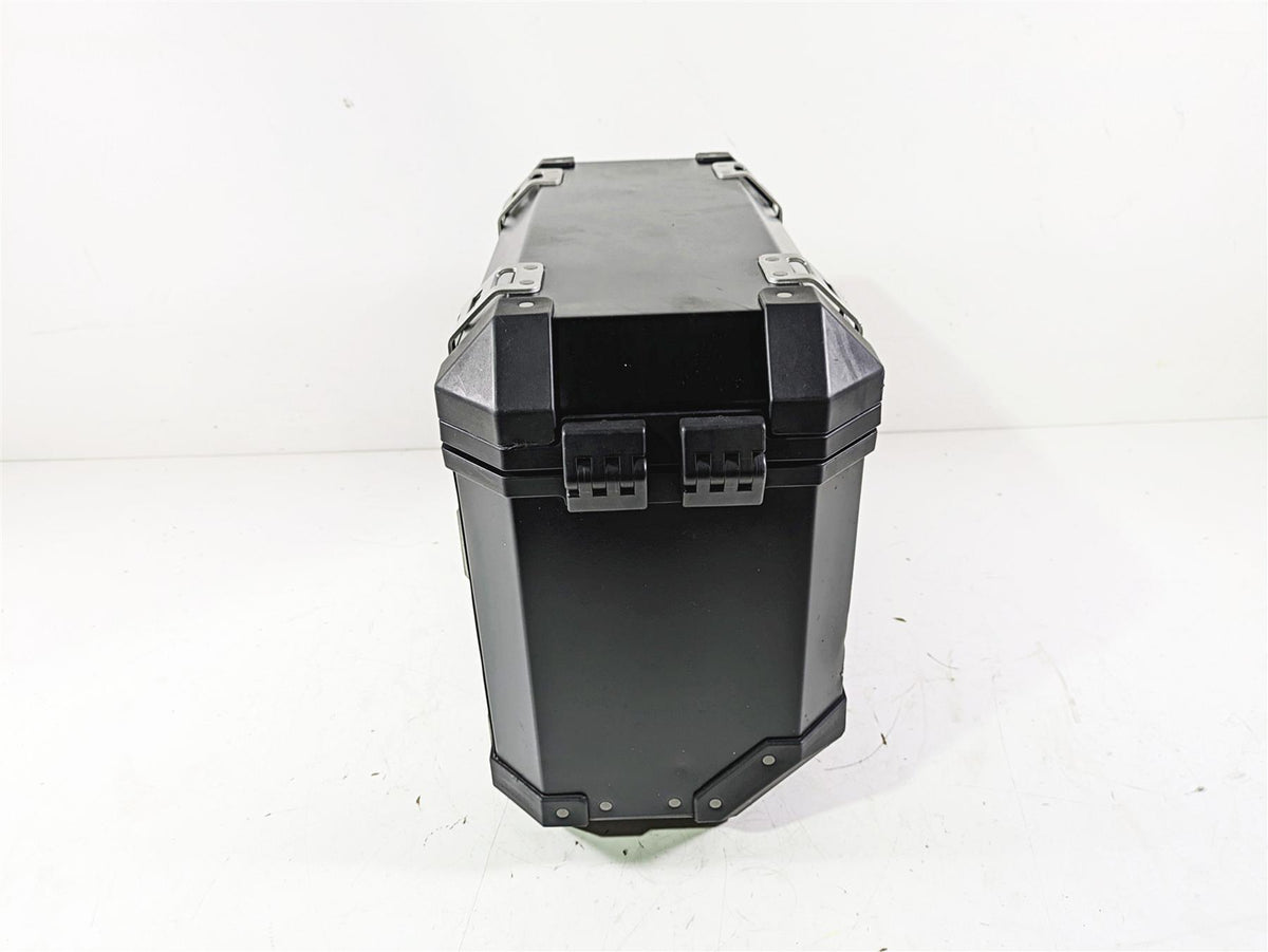 2016 Moto Guzzi Stelvio 1200 8V NTX Left Saddlebag Saddle Bag Case + Keys 886930 {{ shop.shopifyCountryName }} - Mototech271