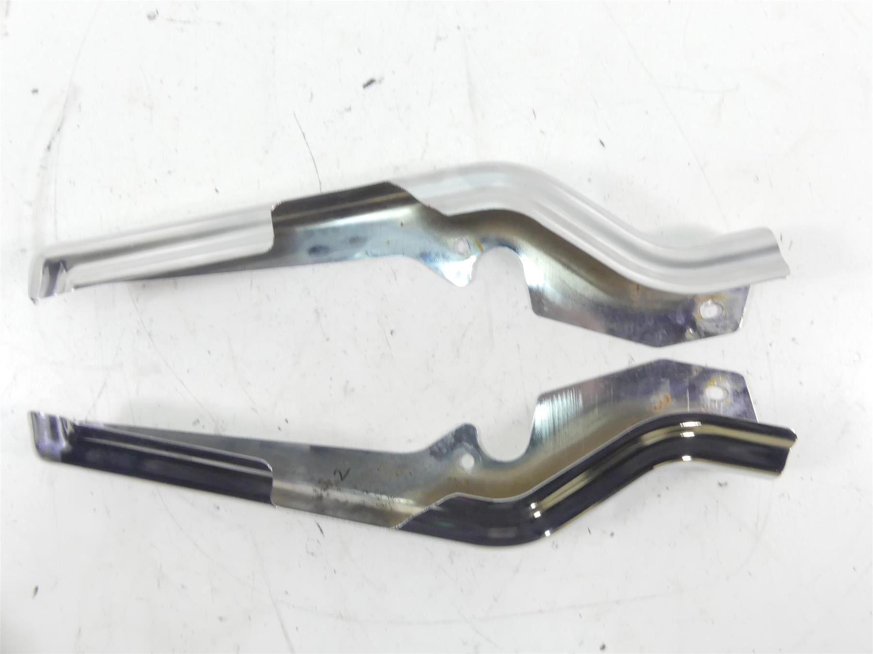 2005 Harley Touring CVO FLHTCSE Electra Glide Rear Frame Chrome Struts 47502-97 {{ shop.shopifyCountryName }} - Mototech271