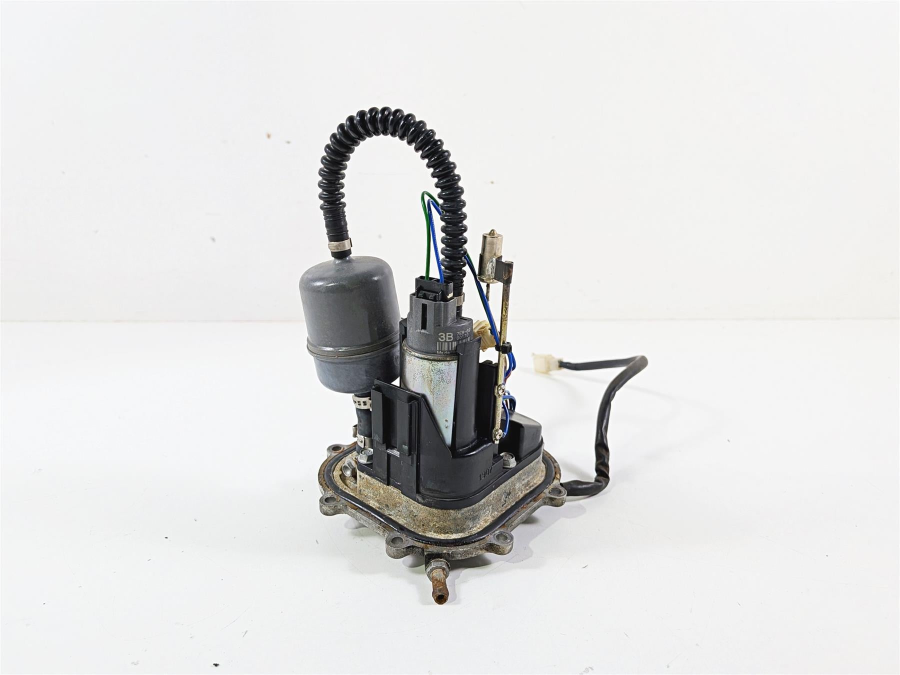 2008 Aprilia RSVR 1000 Factory Fuel Gas Petrol Pump - Tested AP8106881 {{ shop.shopifyCountryName }} - Mototech271